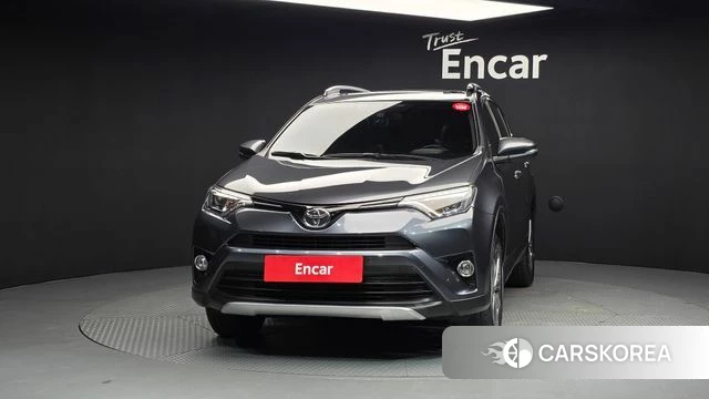 Toyota RAV4 id 4557828 из Кореи 13