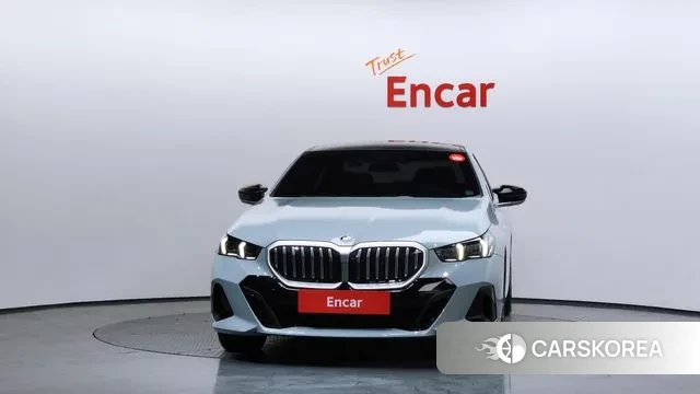 BMW 5 Series (G60) id 3472007 из Кореи 13