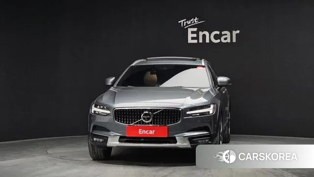 Volvo V90 Cross-Country id 3598967 из Кореи 13