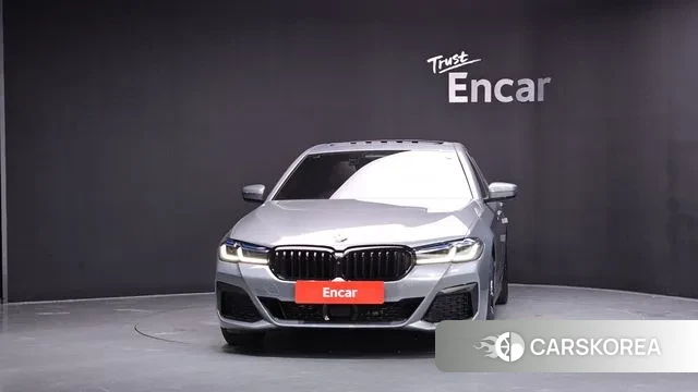 BMW 5 Series (G30) id 3201194 из Кореи 13