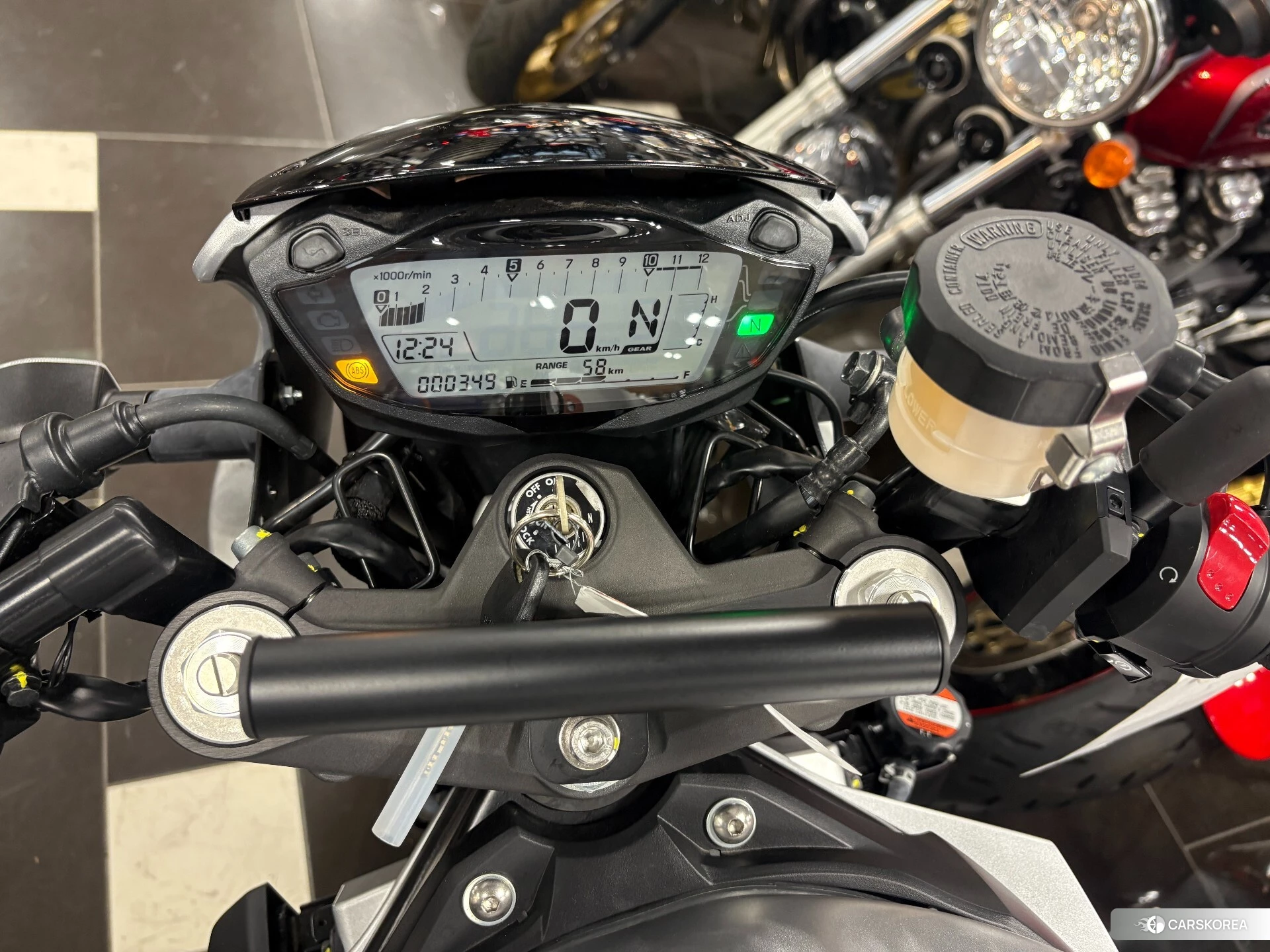 Suzuki SV650X 2023 из Японии, фото 5