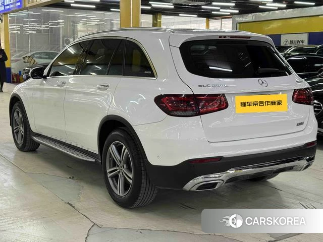 Mercedes-Benz GLC 2021 Белый из Китая, фото 3