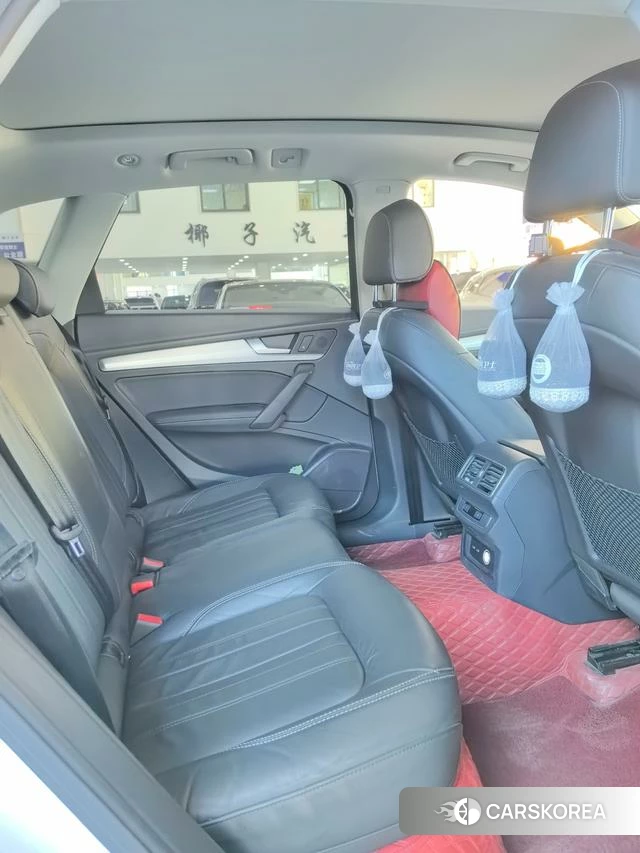Audi Q5L 2021 Белый из Китая, фото 5