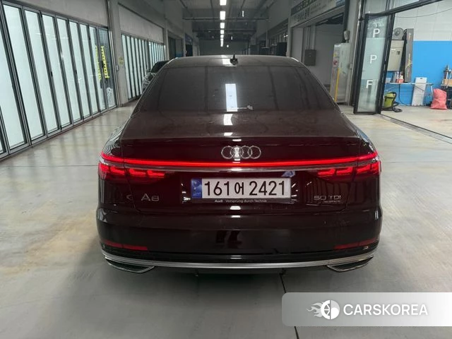 Audi A8 (D5) 2021 Черный из Кореи, фото 3