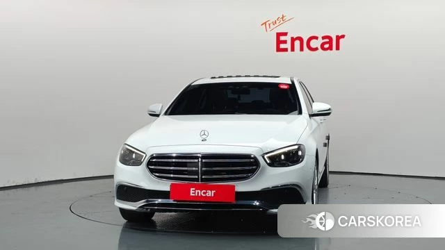 Mercedes-Benz E-Class W213 id 4836197 из Кореи 23