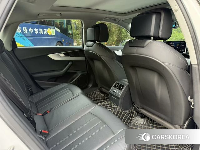 Audi A4L 2022 Белый из Китая, фото 6