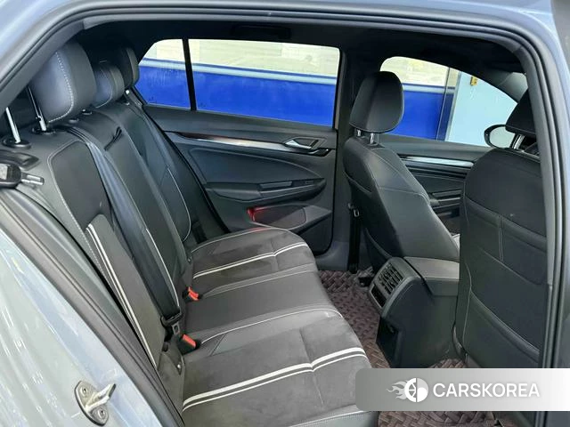 Volkswagen Golf id 4299455 из Китая 14