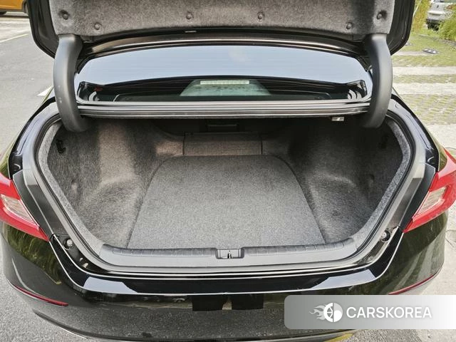 Honda Accord id 4297776 из Китая 10