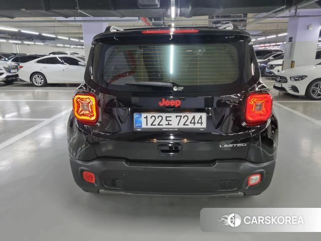 Jeep Renegade id 4349451 из Кореи 13
