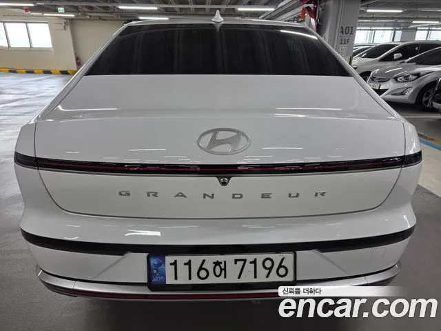 Hyundai Grandeur (GN7) 2022 Белый из Кореи, фото 3