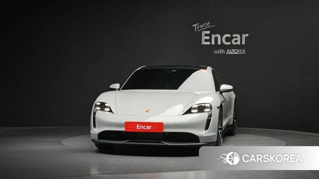 Porsche Taycan id 4623877 из Кореи 23