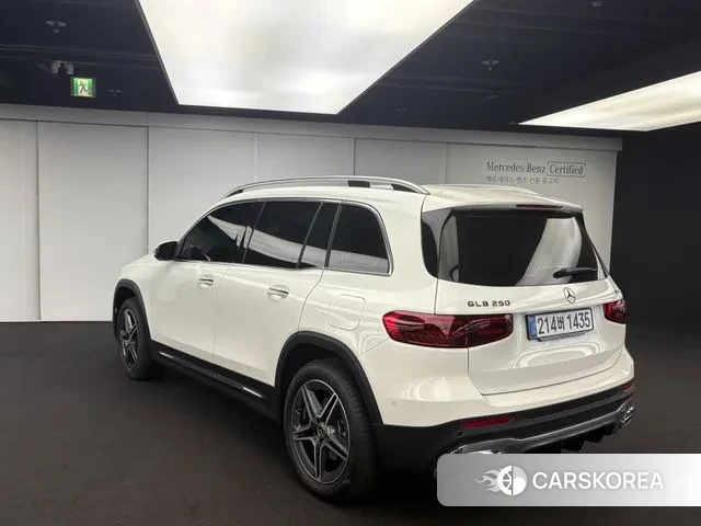 Mercedes-Benz GLB-Class X247 2025 Белый из Кореи, фото 3