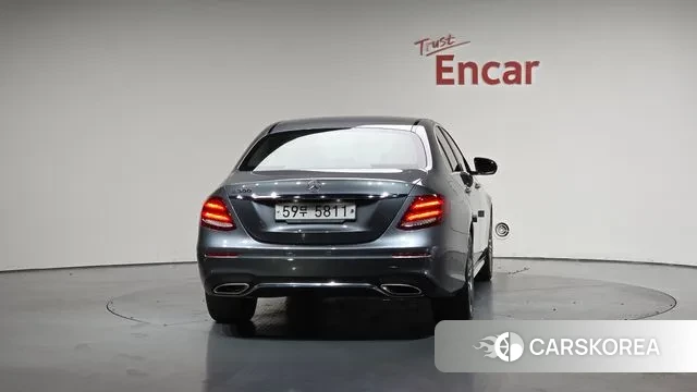 Mercedes-Benz E-Class W213 id 3308033 из Кореи 13