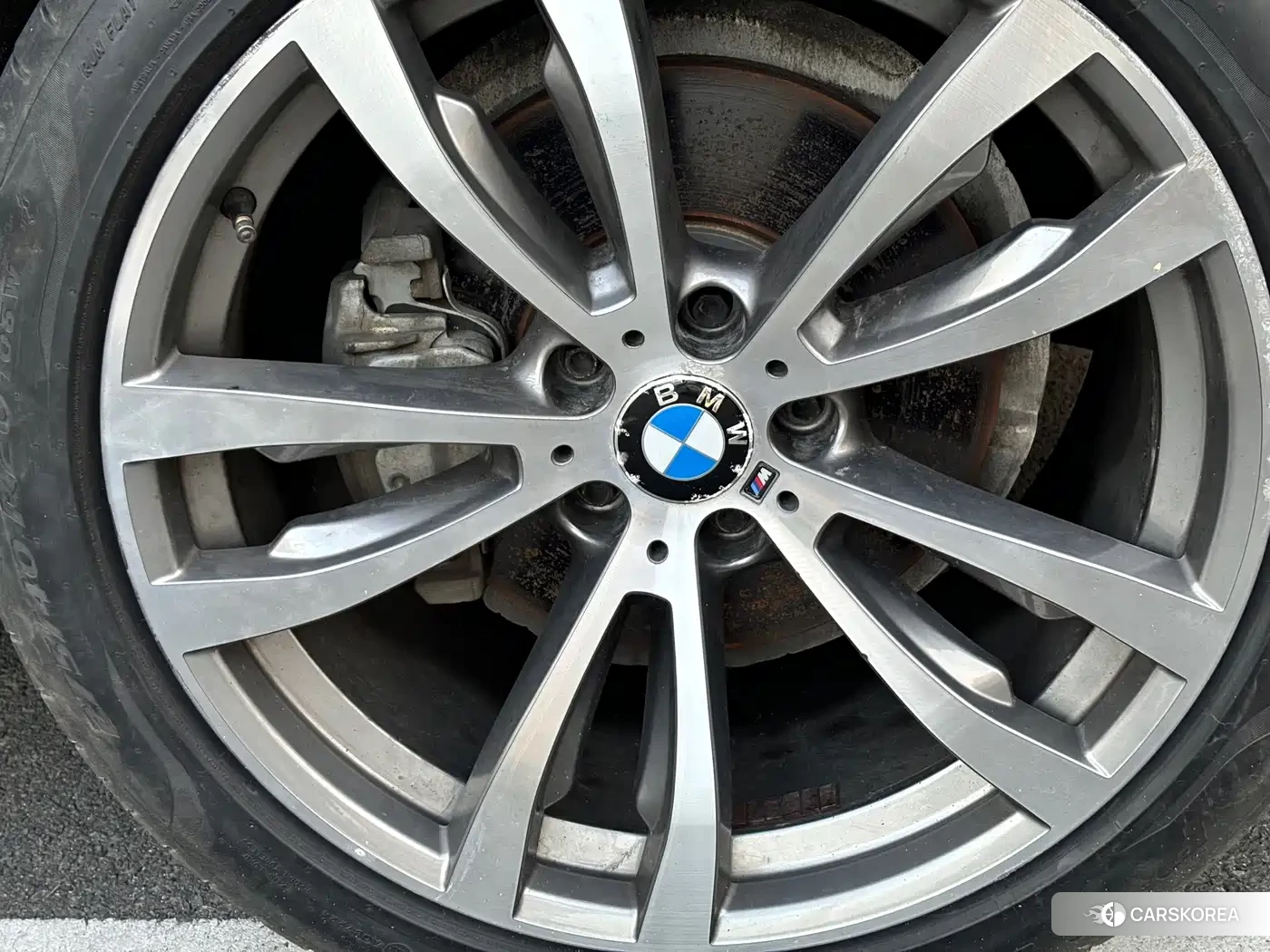 BMW X6 id 4679923 из Китая 19