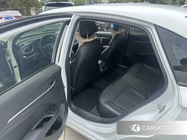 Buick Yinglang 2021 Белый из Китая, фото 3