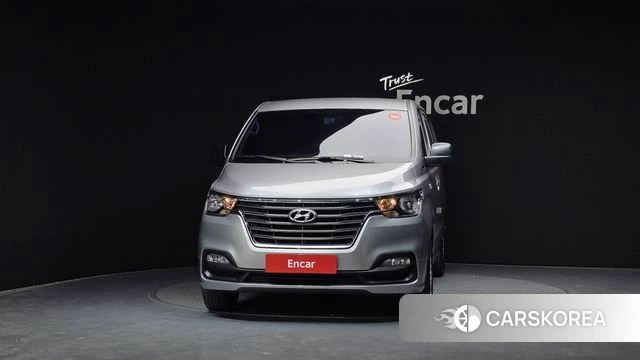 Hyundai The New Grand Starex id 4187512 из Кореи 23