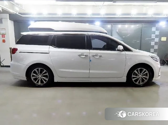 Kia The New Carnival id 3619504 из Кореи 13