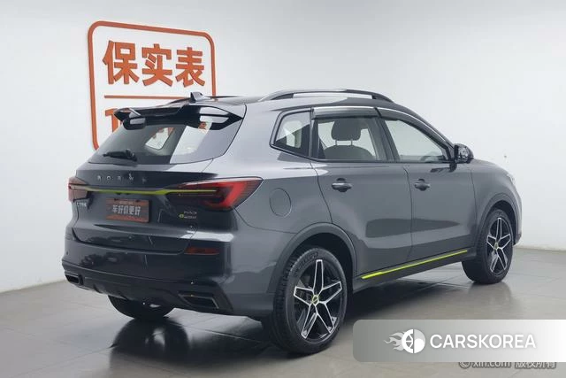 Roewe eRX5 id 4236145 из Китая 17