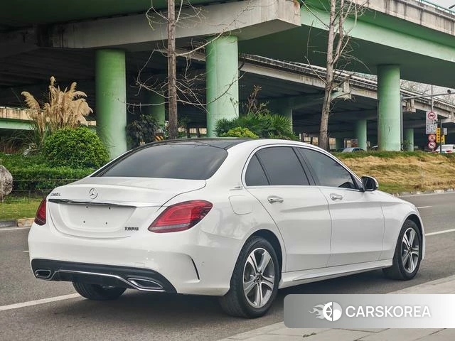 Mercedes-Benz Class C id 4215057 из Китая 9