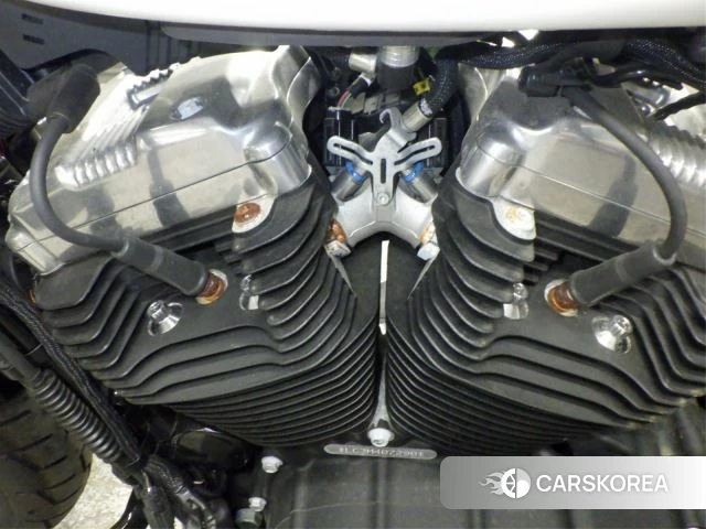 Engine photo