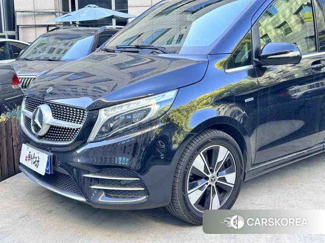 Mercedes-Benz V-class id 4300967 из Китая 15