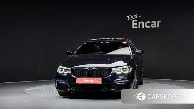 BMW 5 Series (G30) id 3439543 из Кореи 13