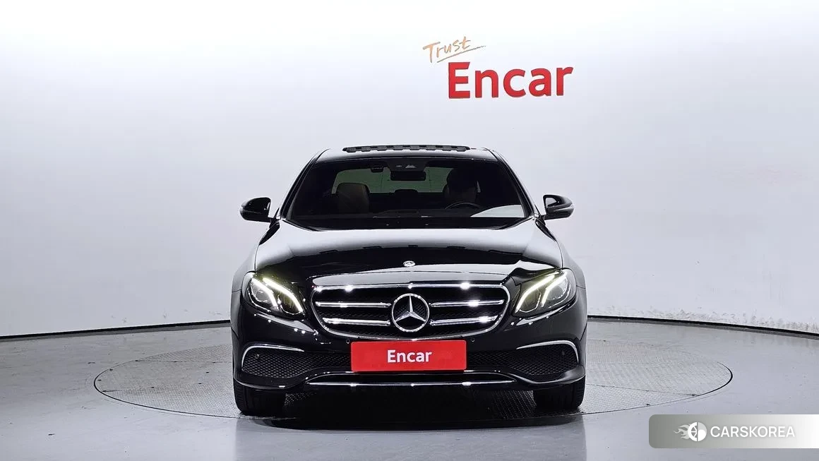 Mercedes-Benz E-Class W213 id 1941211 из Кореи 13