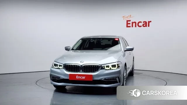 BMW 5 Series (G30) id 3509747 из Кореи 13