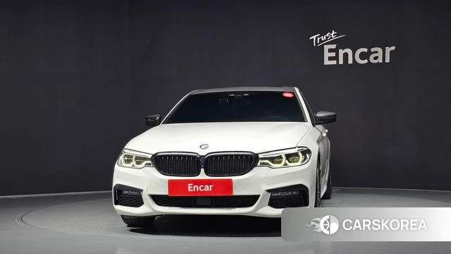 BMW 5 Series (G30) id 4683975 из Кореи 23