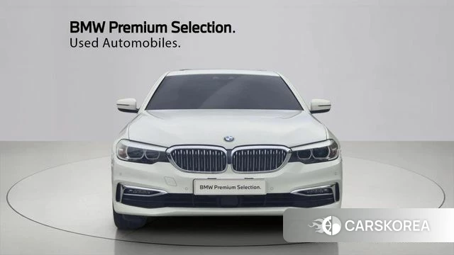 BMW 5 Series (G30) 2019 Белый из Кореи, фото 6