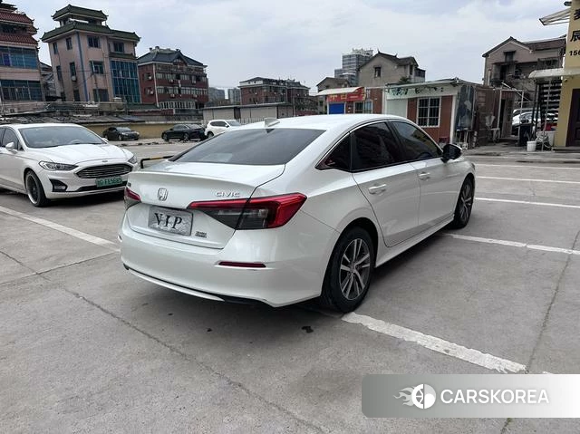 Honda Civic 2023 Белый из Китая, фото 3