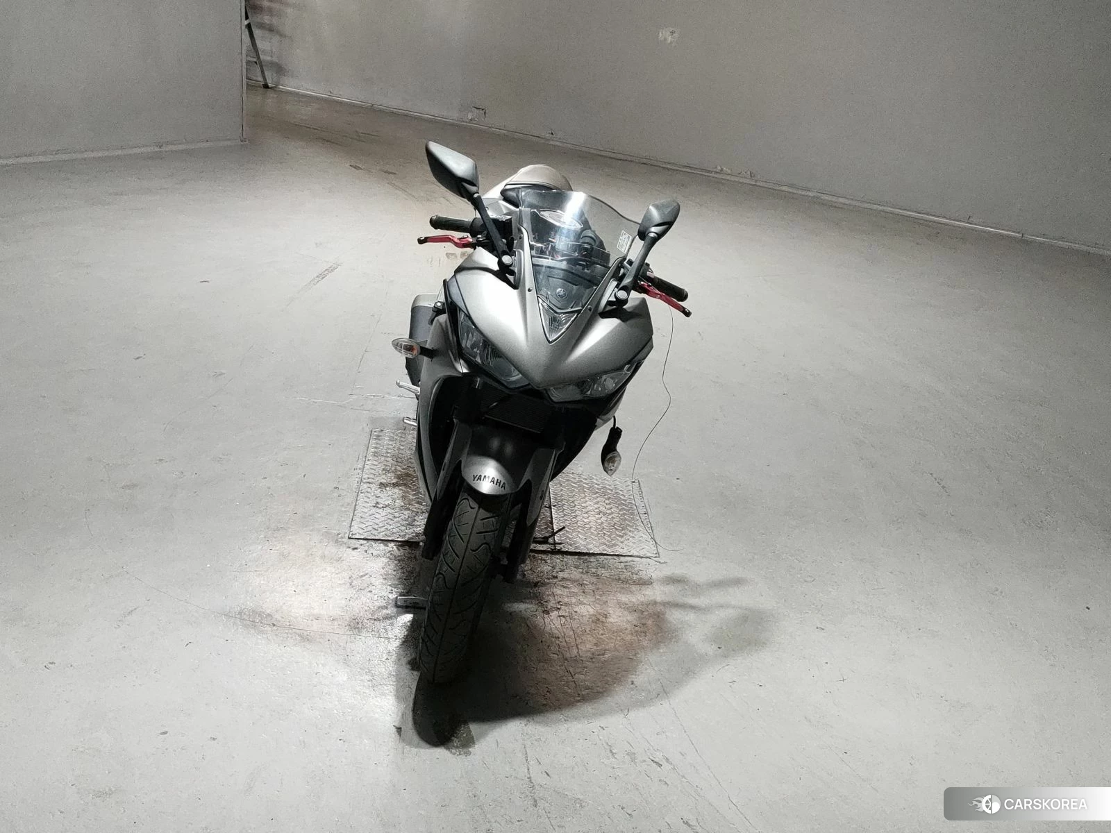Yamaha YZF-R25 2016 из Японии, фото 2
