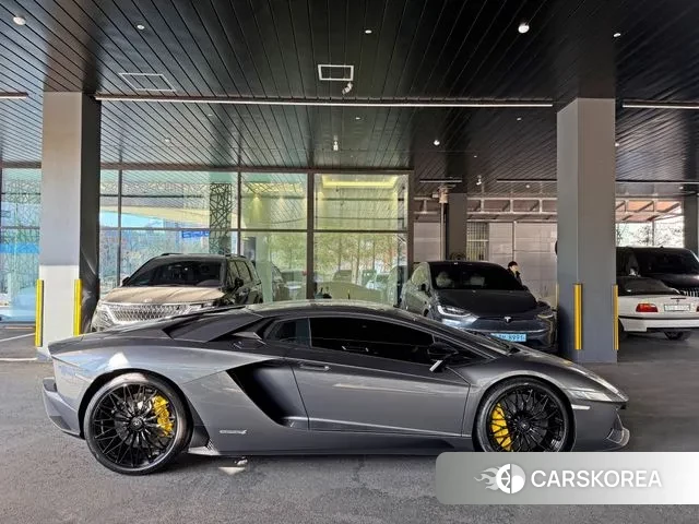Lamborghini Aventador 2018 Серый из Кореи, фото 4