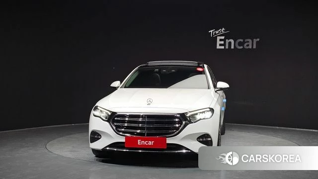 Mercedes-Benz E-Class W214 id 4177698 из Кореи 13