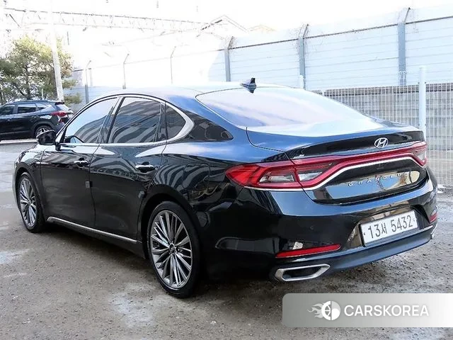 Hyundai Grandeur IG id 3651672 из Кореи 13