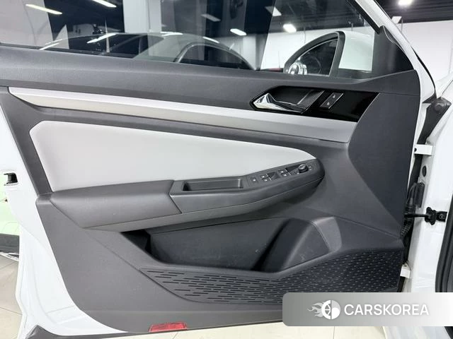 Volkswagen Bora id 4313416 из Китая 17