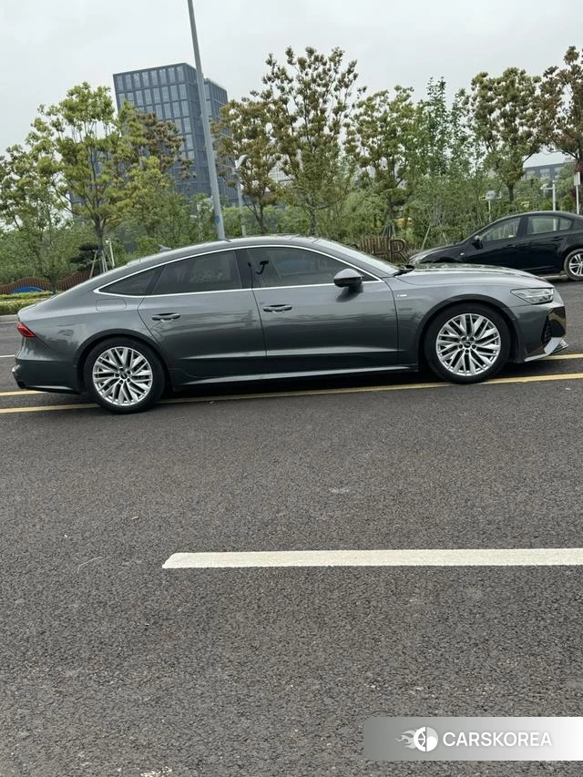 Audi A7 id 4259470 из Китая 7