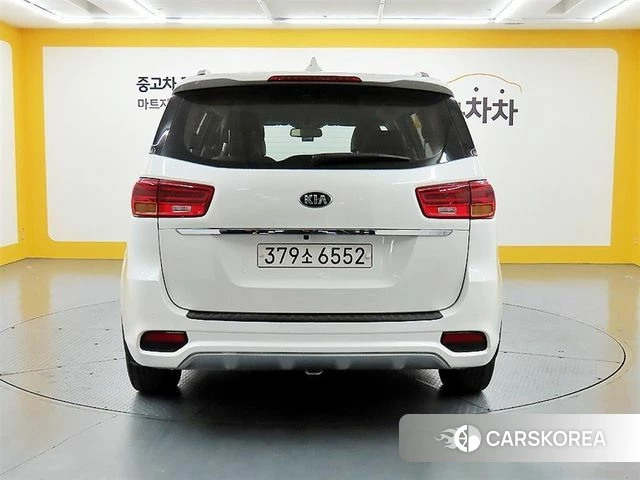 Kia The New Carnival id 4406383 из Кореи 13