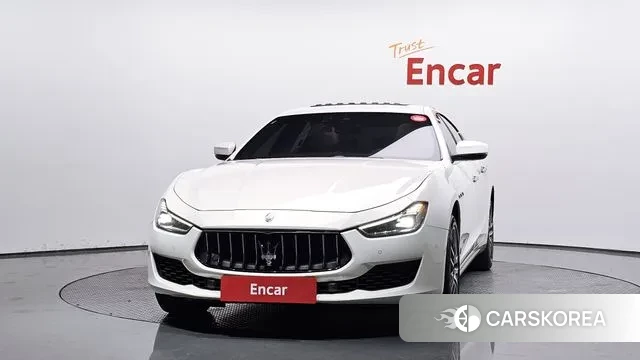 Maserati Ghibli id 3018459 из Кореи 13