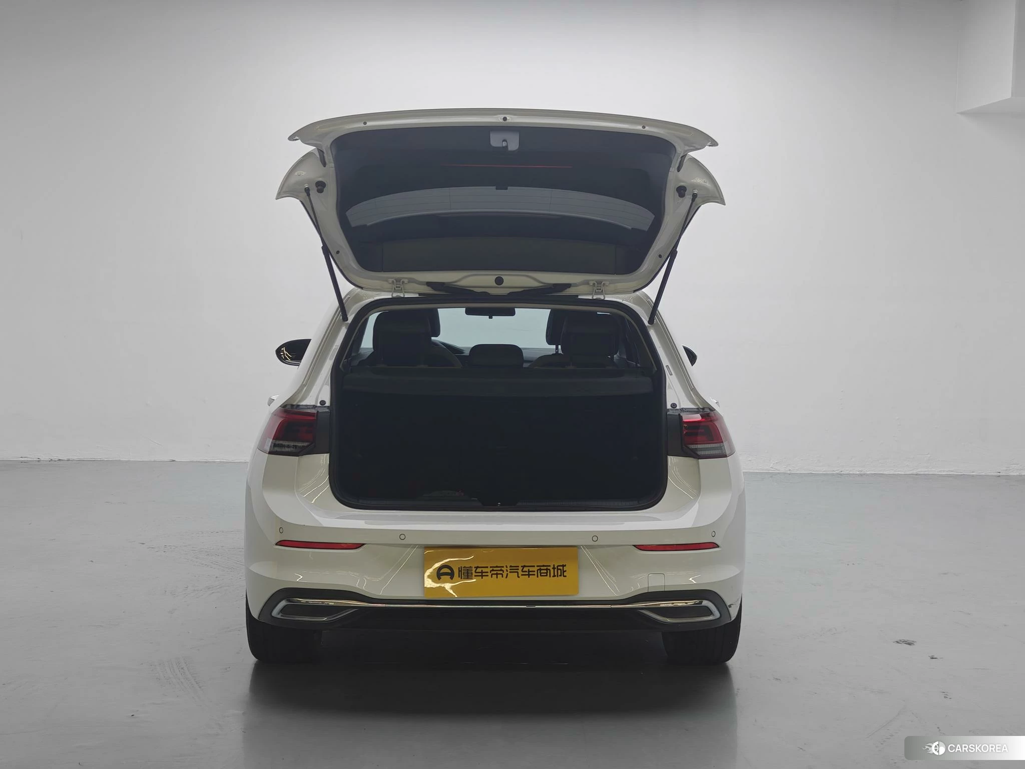 Volkswagen Golf id 4454425 из Китая 13