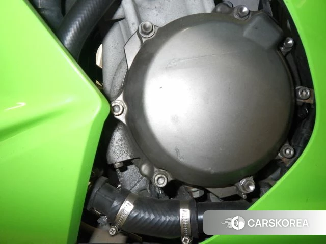 Engine photo