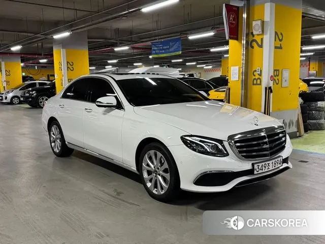 Mercedes-Benz E-Class W213 id 3469194 из Кореи 13