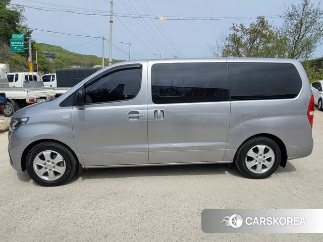 Hyundai The New Grand Starex id 4543644 из Кореи 9