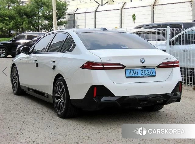 BMW i5 (G60) 2025 Белый из Кореи, фото 3