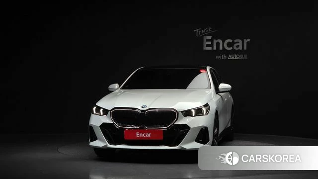BMW 5 Series (G60) id 4266281 из Кореи 13