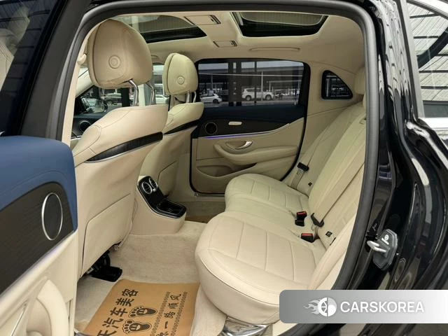 Mercedes-Benz E-class id 4341805 из Китая 8