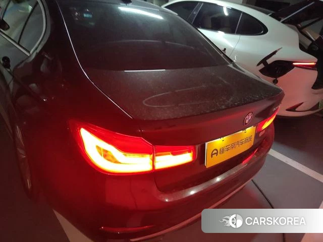 BMW 5 series PHEV 2019 Красный из Китая, фото 3