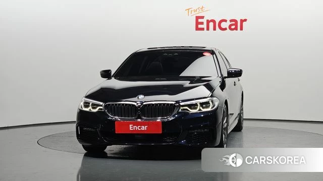 BMW 5 Series (G30) id 3801099 из Кореи 13