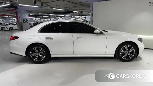 Mercedes-Benz E-Class W214 id 3359397 из Кореи 13