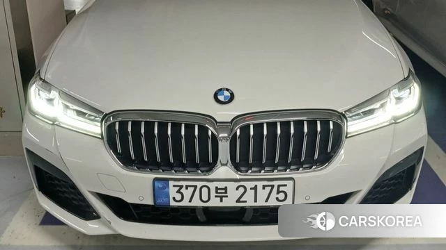 BMW 5 Series (G30) id 3819684 из Кореи 12